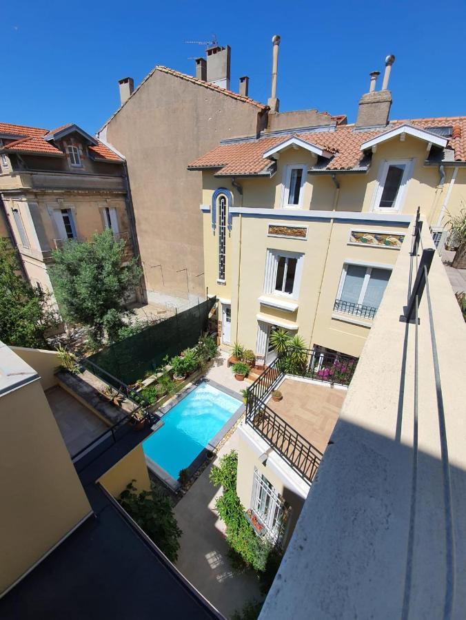 B&B Le Patio En Ville - Chambres D'Hotes 纳博讷 外观 照片