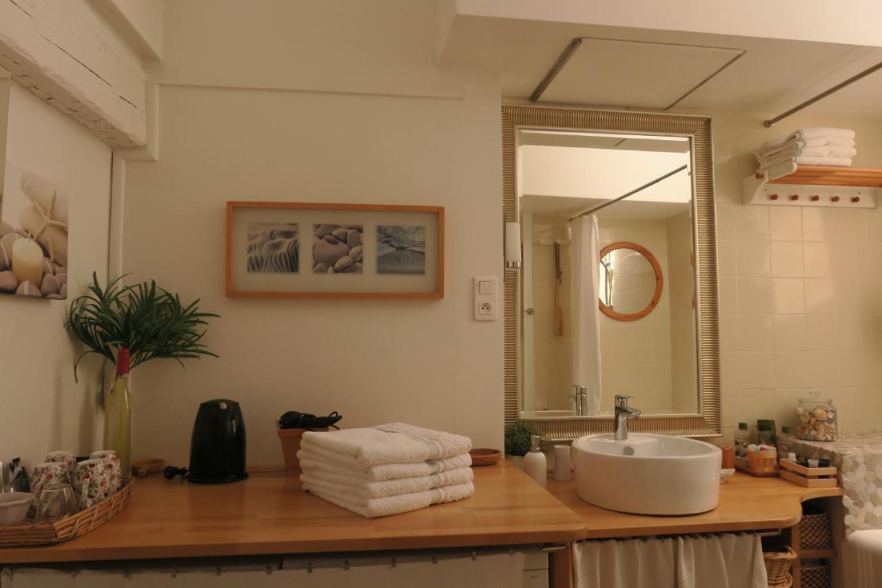 B&B Le Patio En Ville - Chambres D'Hotes 纳博讷 外观 照片